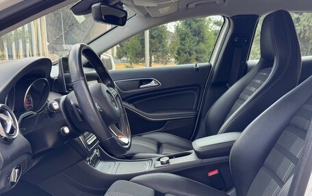 Mercedes-Benz GLA, 2019 год, 2 750 000 рублей, 12 фотография