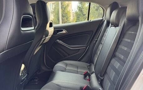 Mercedes-Benz GLA, 2019 год, 2 750 000 рублей, 21 фотография