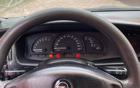 Opel Vectra B рестайлинг, 1996 год, 150 000 рублей, 10 фотография