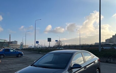 Hyundai Solaris II рестайлинг, 2021 год, 1 720 000 рублей, 3 фотография