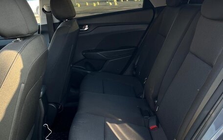 Hyundai Solaris II рестайлинг, 2021 год, 1 720 000 рублей, 8 фотография