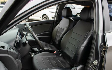 Hyundai Solaris II рестайлинг, 2013 год, 750 000 рублей, 10 фотография