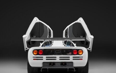McLaren F1, 1994 год, 1 000 000 000 рублей, 4 фотография
