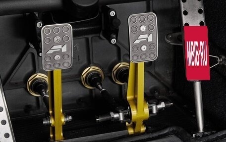 McLaren F1, 1994 год, 1 000 000 000 рублей, 15 фотография