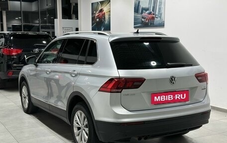 Volkswagen Tiguan II, 2017 год, 2 899 900 рублей, 3 фотография