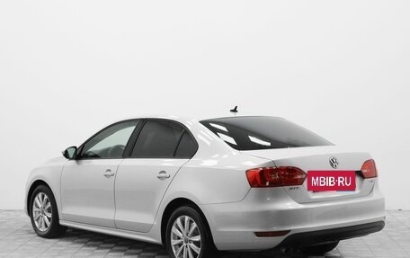 Volkswagen Jetta VI, 2011 год, 815 000 рублей, 4 фотография