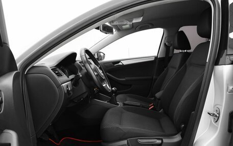 Volkswagen Jetta VI, 2011 год, 815 000 рублей, 10 фотография