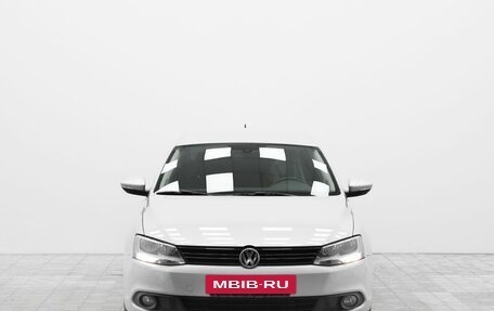 Volkswagen Jetta VI, 2011 год, 815 000 рублей, 5 фотография