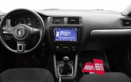 Volkswagen Jetta VI, 2011 год, 815 000 рублей, 7 фотография