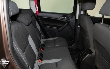 Skoda Yeti I рестайлинг, 2015 год, 1 109 000 рублей, 9 фотография