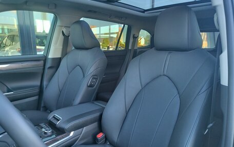 Toyota Highlander, 2025 год, 6 190 000 рублей, 25 фотография