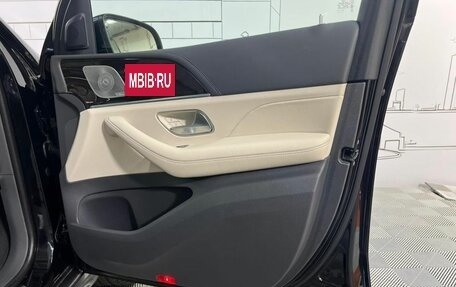 Mercedes-Benz GLS, 2019 год, 6 300 000 рублей, 28 фотография