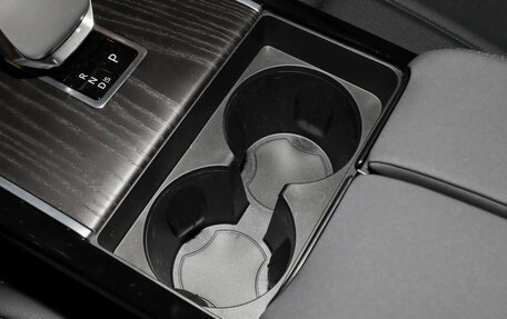 Land Rover Range Rover Evoque II, 2025 год, 5 250 000 рублей, 15 фотография