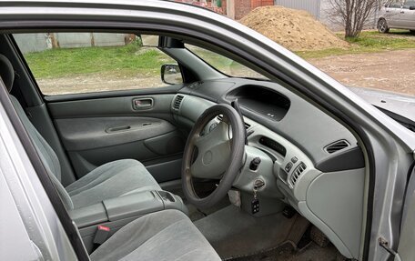 Toyota Vista V30, 1999 год, 420 000 рублей, 4 фотография