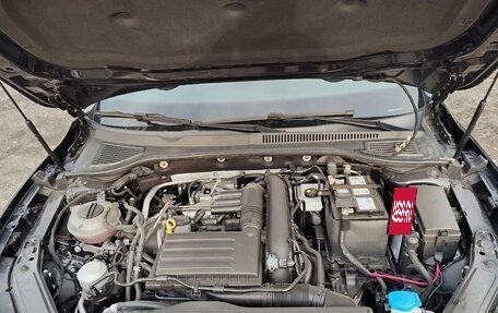 Volkswagen Passat B8 рестайлинг, 2021 год, 1 980 000 рублей, 18 фотография