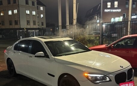 BMW 7 серия, 2014 год, 1 600 000 рублей, 4 фотография