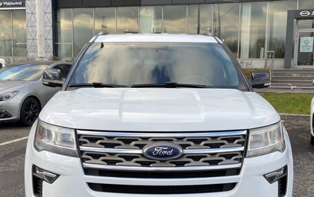 Ford Explorer VI, 2018 год, 2 744 000 рублей, 3 фотография