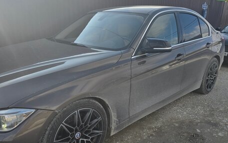 BMW 3 серия, 2012 год, 1 600 000 рублей, 1 фотография