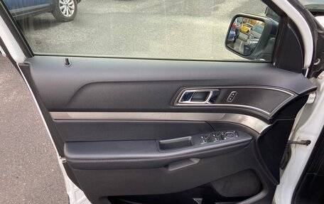 Ford Explorer VI, 2018 год, 2 744 000 рублей, 9 фотография