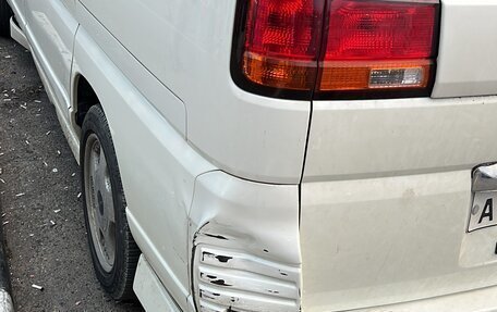 Nissan Elgrand I, 2001 год, 280 000 рублей, 5 фотография