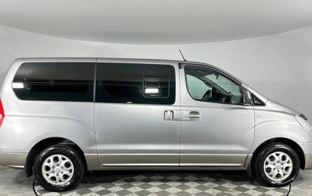 Hyundai H-1 II рестайлинг, 2014 год, 1 940 000 рублей, 4 фотография