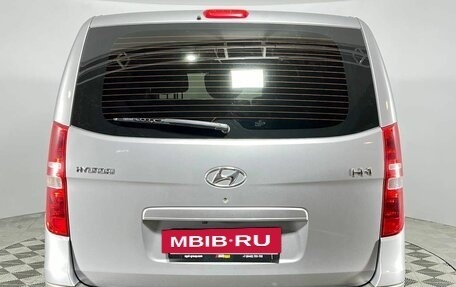 Hyundai H-1 II рестайлинг, 2014 год, 1 940 000 рублей, 6 фотография