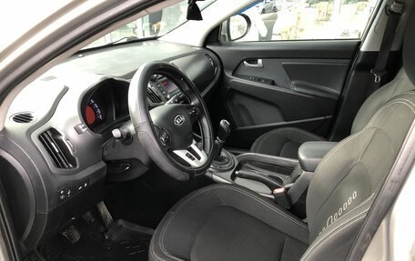 KIA Sportage III, 2012 год, 1 050 000 рублей, 10 фотография