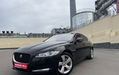 Jaguar XF II, 2018 год, 2 550 000 рублей, 1 фотография