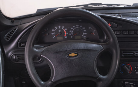 Chevrolet Niva I рестайлинг, 2004 год, 299 000 рублей, 11 фотография