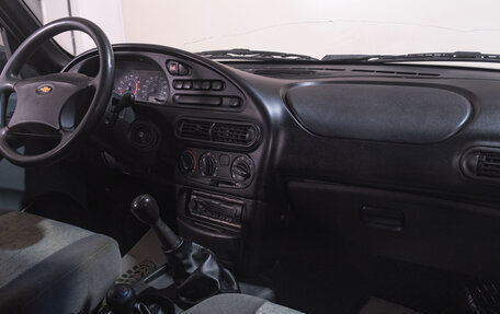 Chevrolet Niva I рестайлинг, 2004 год, 299 000 рублей, 17 фотография