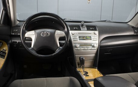 Toyota Camry, 2006 год, 1 050 000 рублей, 6 фотография