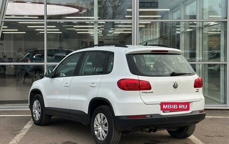 Volkswagen Tiguan I, 2014 год, 1 030 000 рублей, 2 фотография