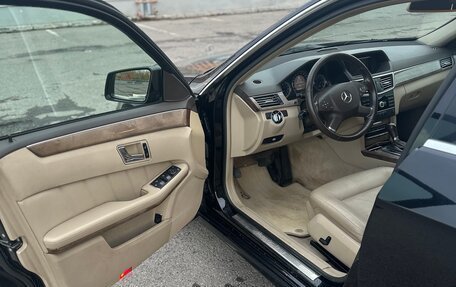 Mercedes-Benz E-Класс, 2010 год, 1 450 000 рублей, 8 фотография