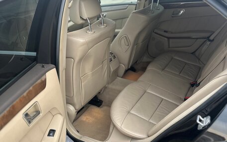 Mercedes-Benz E-Класс, 2010 год, 1 450 000 рублей, 9 фотография