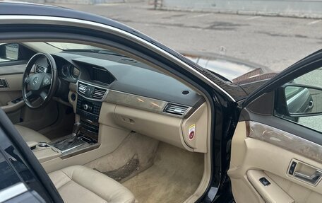 Mercedes-Benz E-Класс, 2010 год, 1 450 000 рублей, 11 фотография