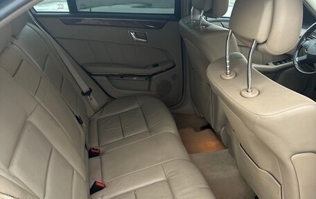 Mercedes-Benz E-Класс, 2010 год, 1 450 000 рублей, 14 фотография