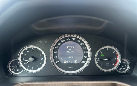 Mercedes-Benz E-Класс, 2010 год, 1 450 000 рублей, 16 фотография