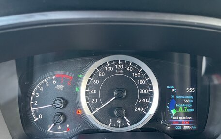 Toyota Corolla, 2020 год, 2 300 000 рублей, 9 фотография