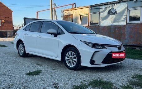Toyota Corolla, 2020 год, 2 300 000 рублей, 10 фотография
