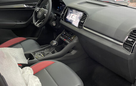 Skoda Karoq I, 2025 год, 3 000 000 рублей, 8 фотография