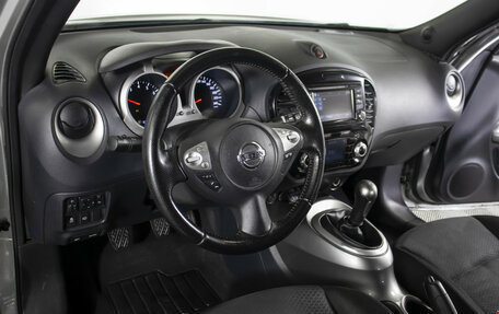 Nissan Juke II, 2013 год, 845 000 рублей, 17 фотография