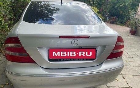 Mercedes-Benz CLK-Класс, 2004 год, 650 000 рублей, 3 фотография