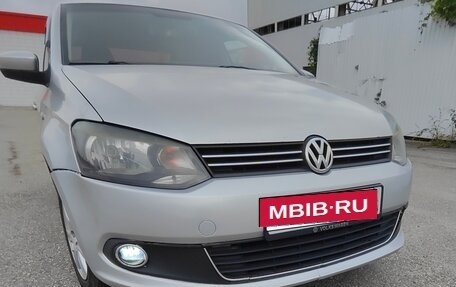Volkswagen Polo VI (EU Market), 2012 год, 470 000 рублей, 2 фотография