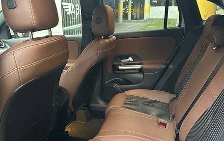 Mercedes-Benz GLA, 2020 год, 3 300 000 рублей, 11 фотография