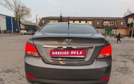 Hyundai Solaris II рестайлинг, 2016 год, 1 050 000 рублей, 3 фотография