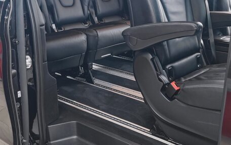 Mercedes-Benz V-Класс, 2018 год, 5 550 000 рублей, 5 фотография