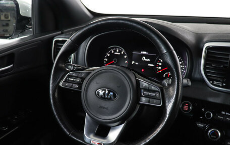 KIA Sportage IV рестайлинг, 2018 год, 2 390 000 рублей, 15 фотография