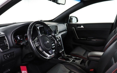 KIA Sportage IV рестайлинг, 2018 год, 2 390 000 рублей, 13 фотография