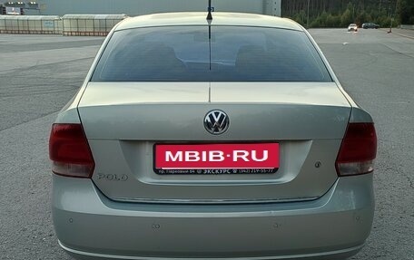 Volkswagen Polo VI (EU Market), 2012 год, 700 000 рублей, 6 фотография