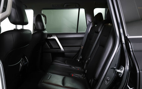 Toyota Land Cruiser Prado 150 рестайлинг 2, 2019 год, 5 199 000 рублей, 12 фотография